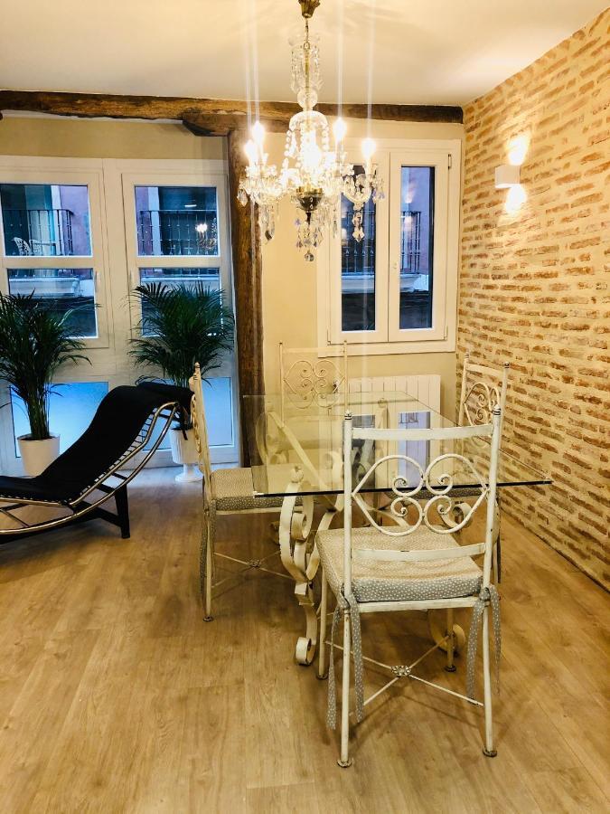 Lauramer Apartment